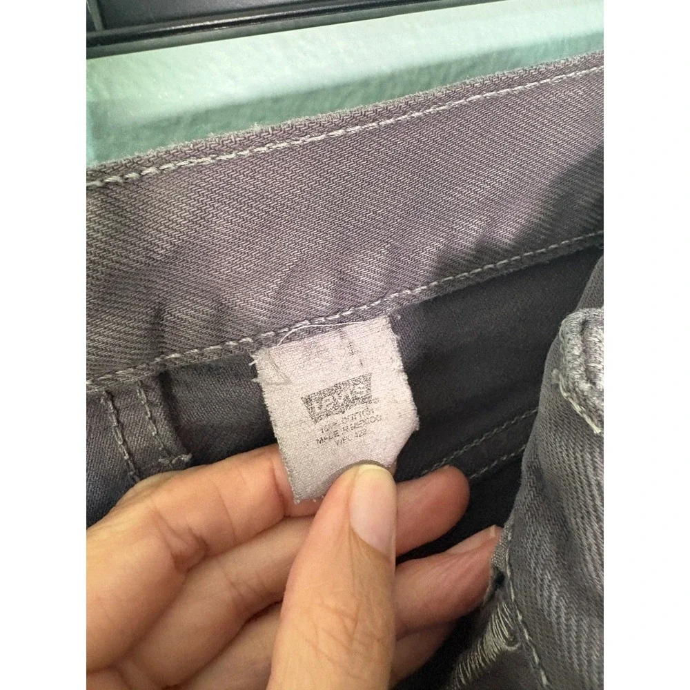 Levis 501 Men's 29x30 Vintage Y2K Charcoal Gray Made in Mexico Jeans 2002